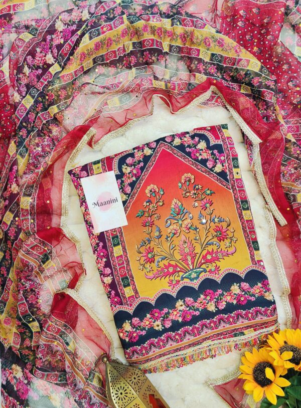 Chinnon Gulzar Pakistani suit with beads & mirror lace work - Image 4